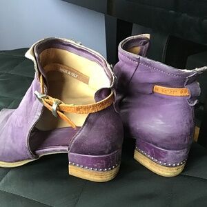 AS98 Purple Sandals